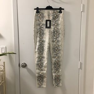 PRETTYLITTLETHING WhiteSnakeskin FauxLeather Pants